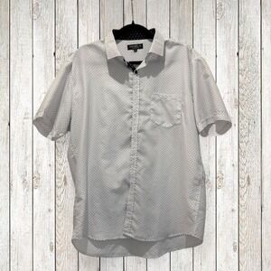 Daniel K white & black polka dot short sleeve button up shirt Size XL
